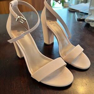 Nude Block Heel Open-Toe Sandals with Ankle Strap